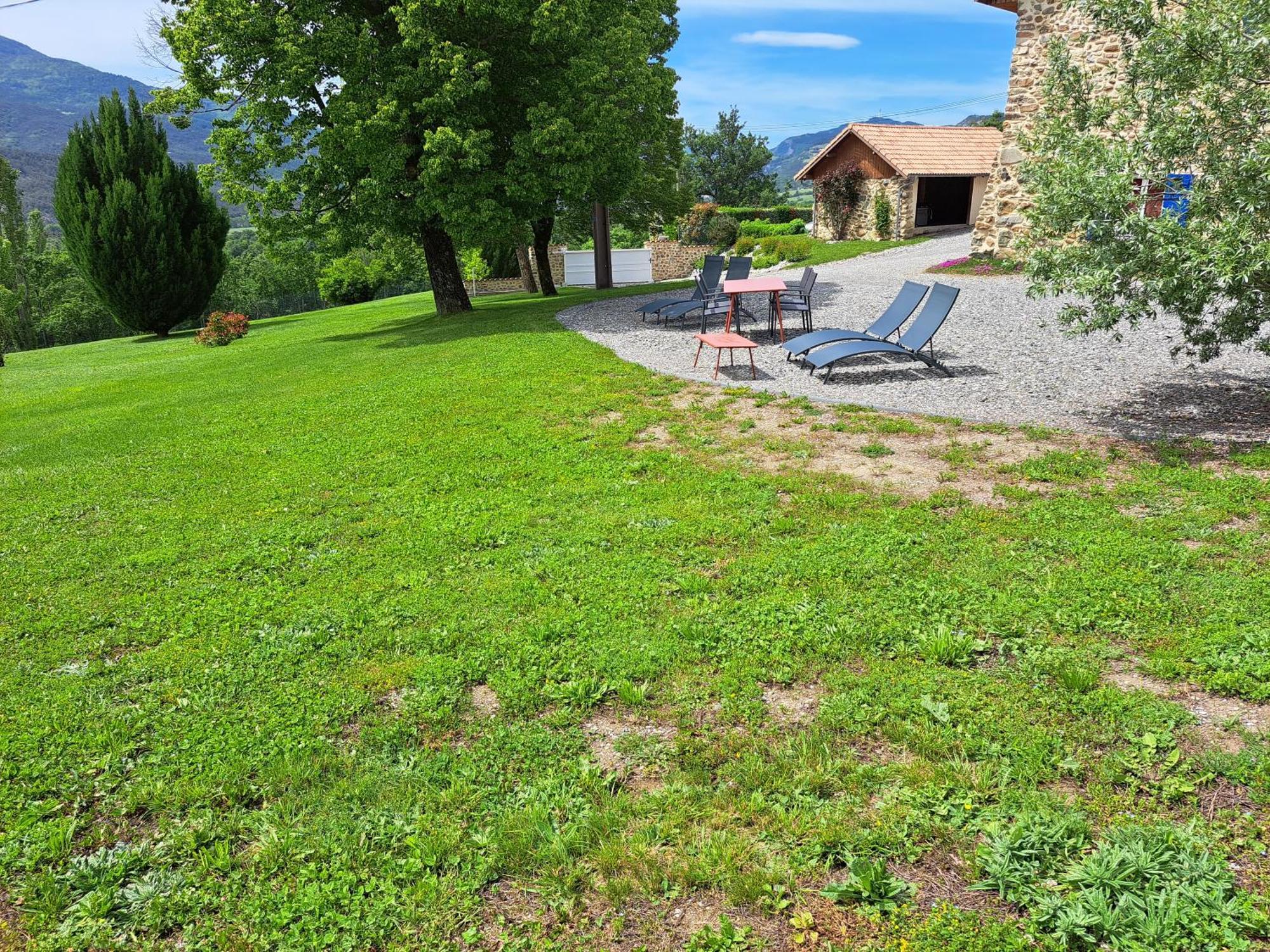 Appartement Beau Soleil La Batie-Neuve Exterior photo